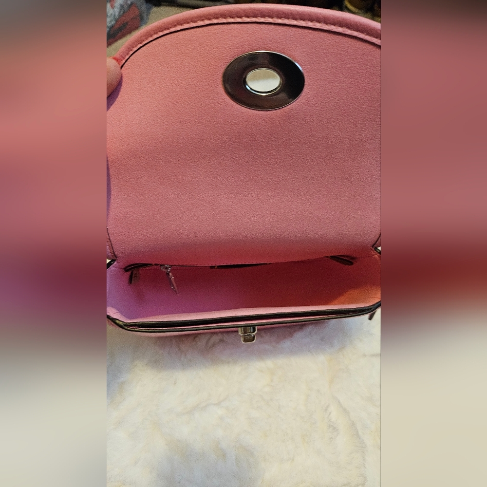 Coach Willow Saddle Bag New With tags - Picture 5 of 13